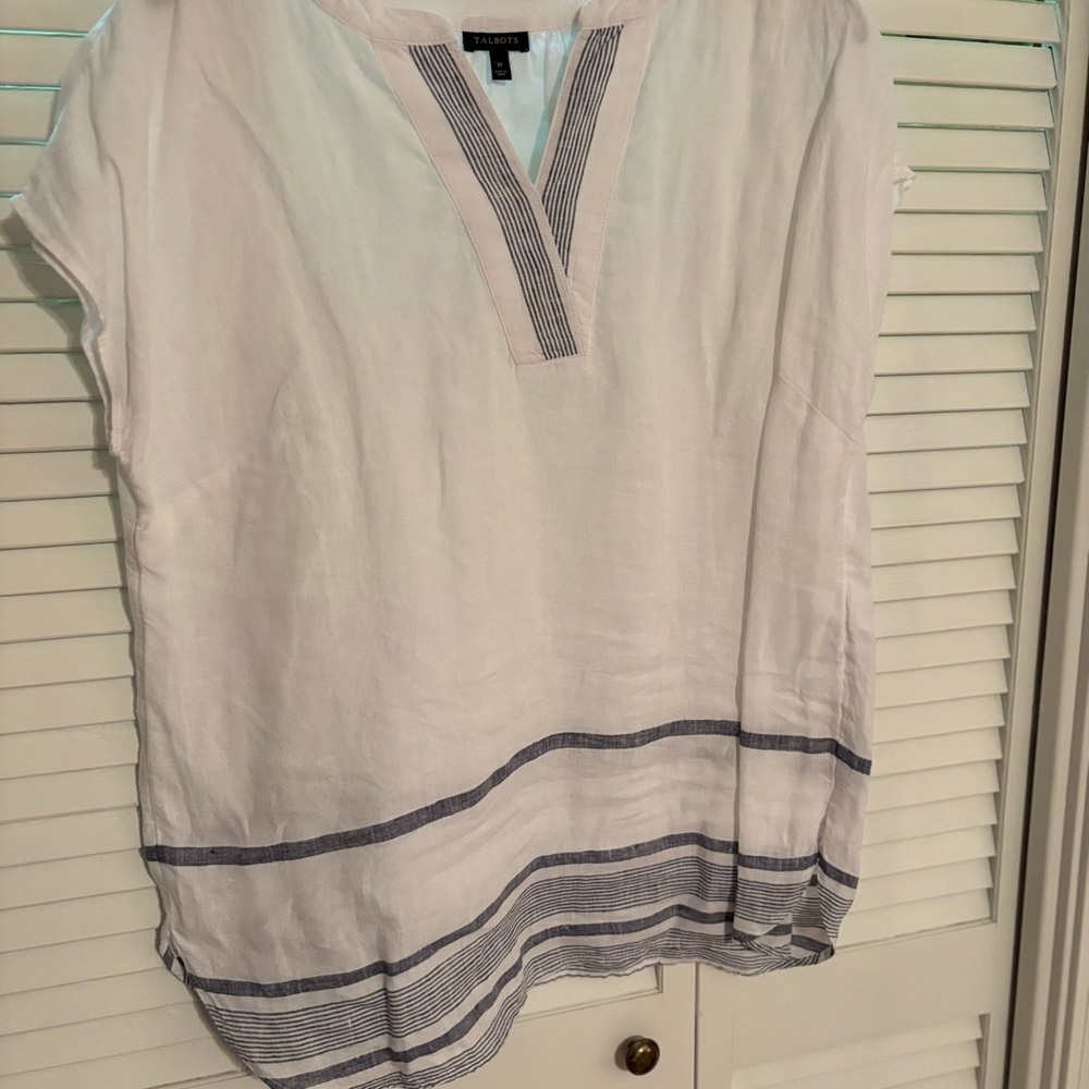 Talbots White Linen Resort Blouse with Blue Accents